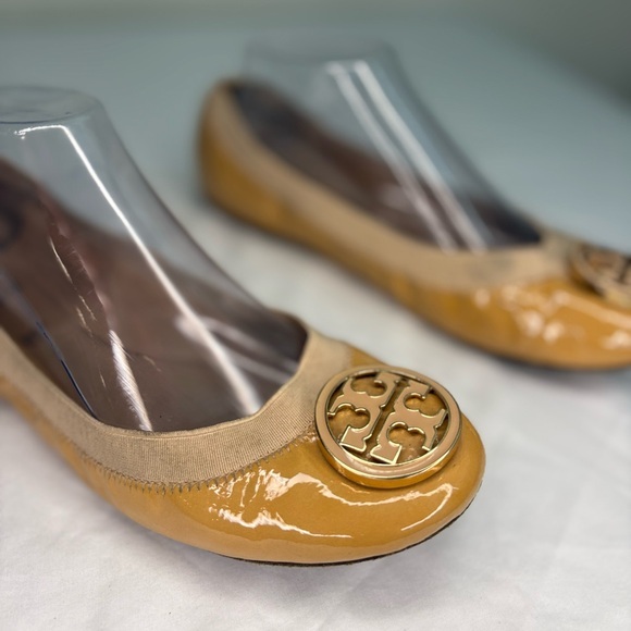 Tory Burch Caroline Patent Leather Shoes - Picture 1 of 7
